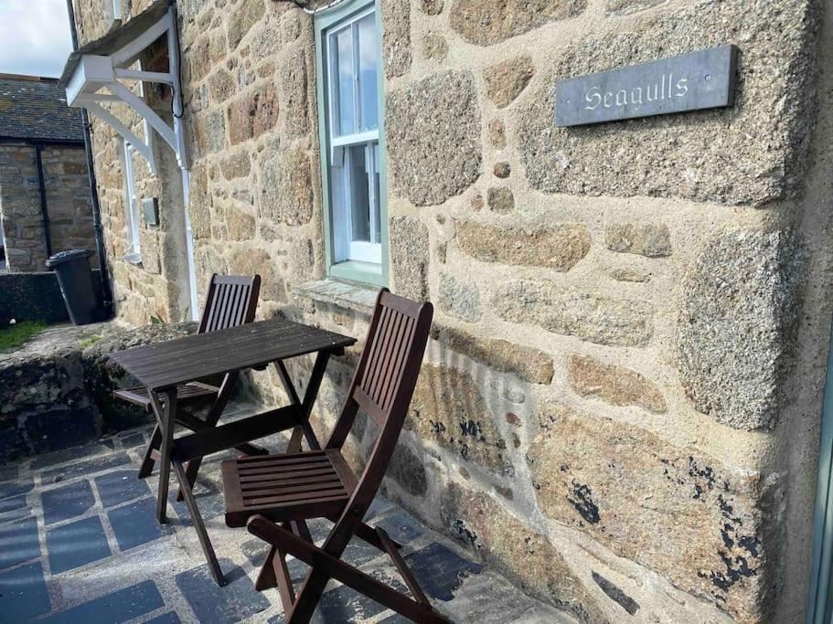 Seagulls Cottage, Touching Distance From Beach Mousehole Esterno foto